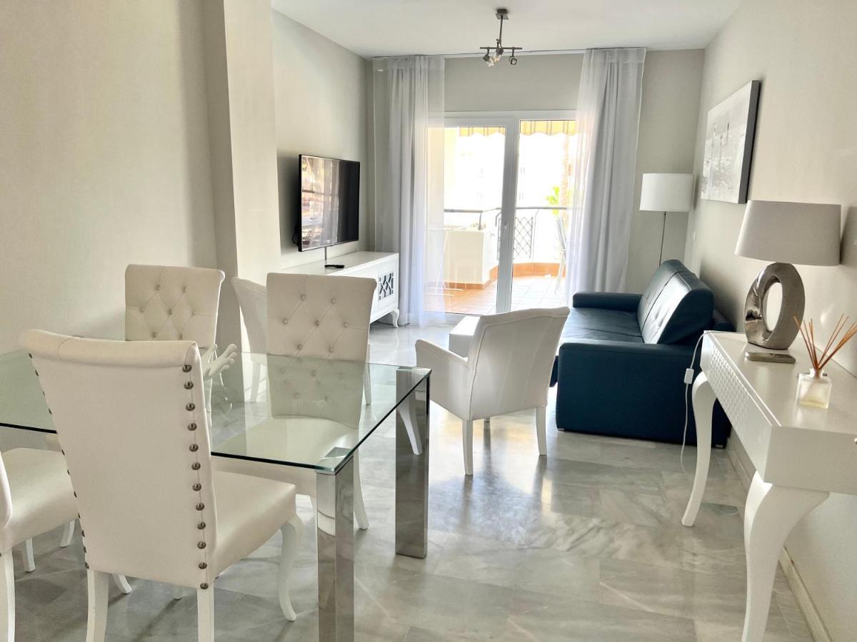 Mi Capricho Beachfront- 3-7 Apartment With Sea Views Sitio de Calahonda Dış mekan fotoğraf